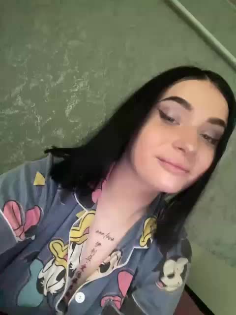 Aliska22 Adult Chat October 7, 2025