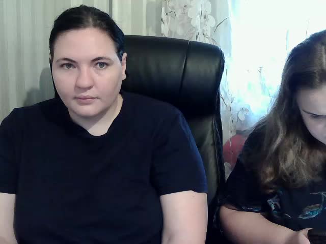 HollyXEva Adult Chat October 7, 2025