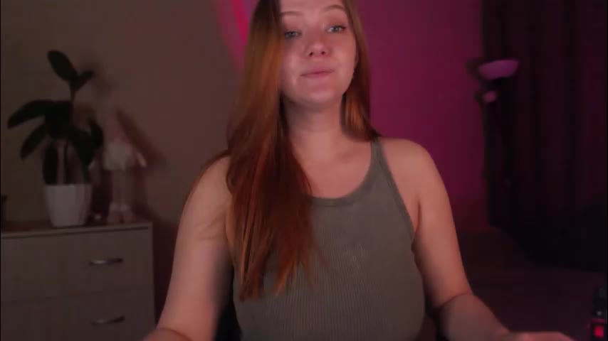 sarahsweetie_ Adult Chat October 8, 2025