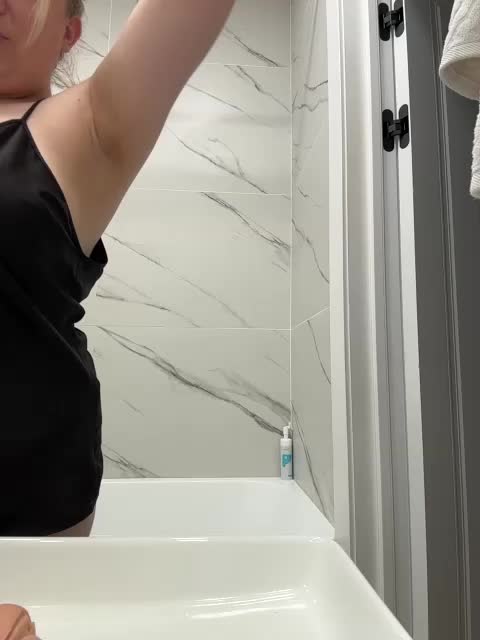 -Sonya699- Adult Chat October 7, 2025