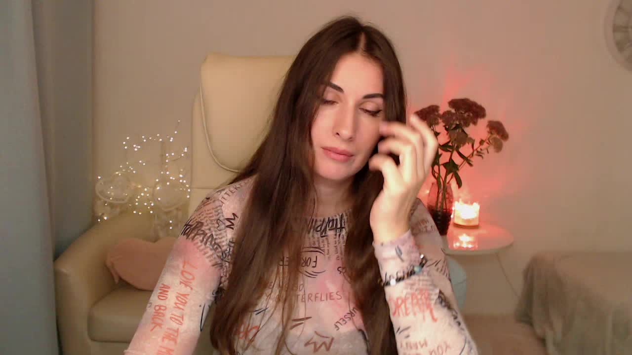 MaryMalory11 Adult Chat October 8, 2025