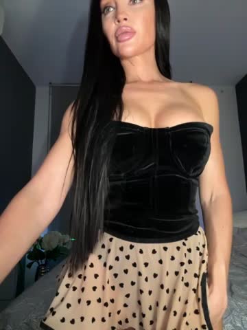 HotNicoleX Adult Chat October 8, 2025