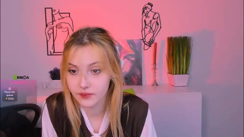 luna_tin Adult Chat October 8, 2025