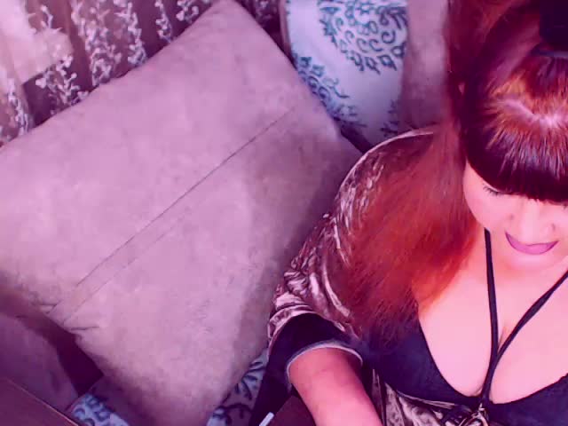 RedBustyX Adult Chat October 8, 2025