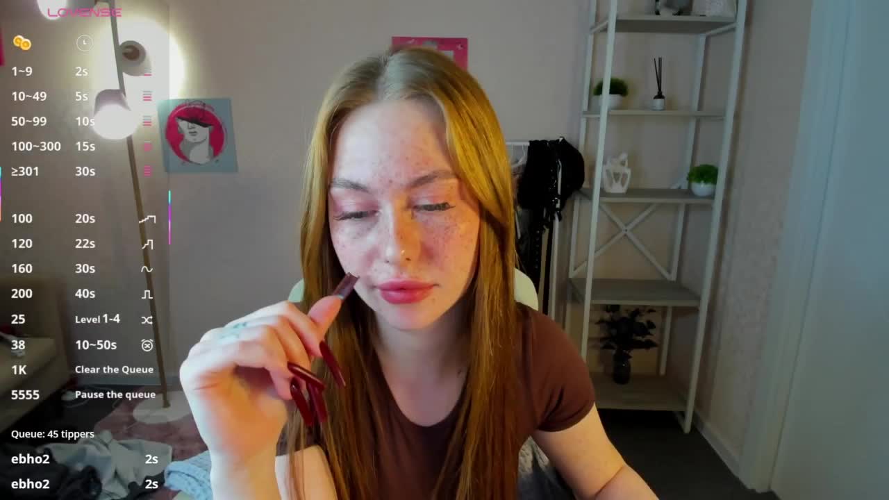 Roxy-Sunny Adult Chat October 7, 2025