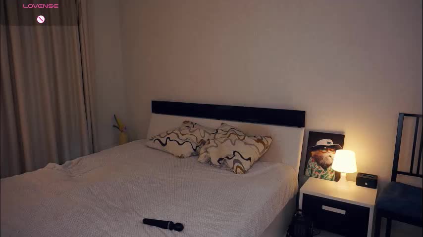 hip_hop_baby Adult Chat October 8, 2025