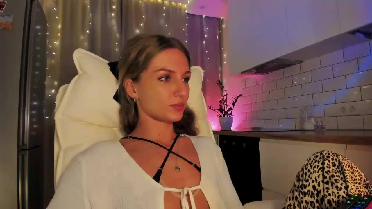 EnlivenLuv Adult Chat October 8, 2025