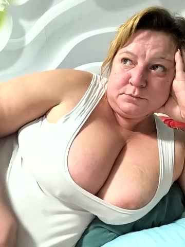 jusichka Adult Chat October 8, 2025