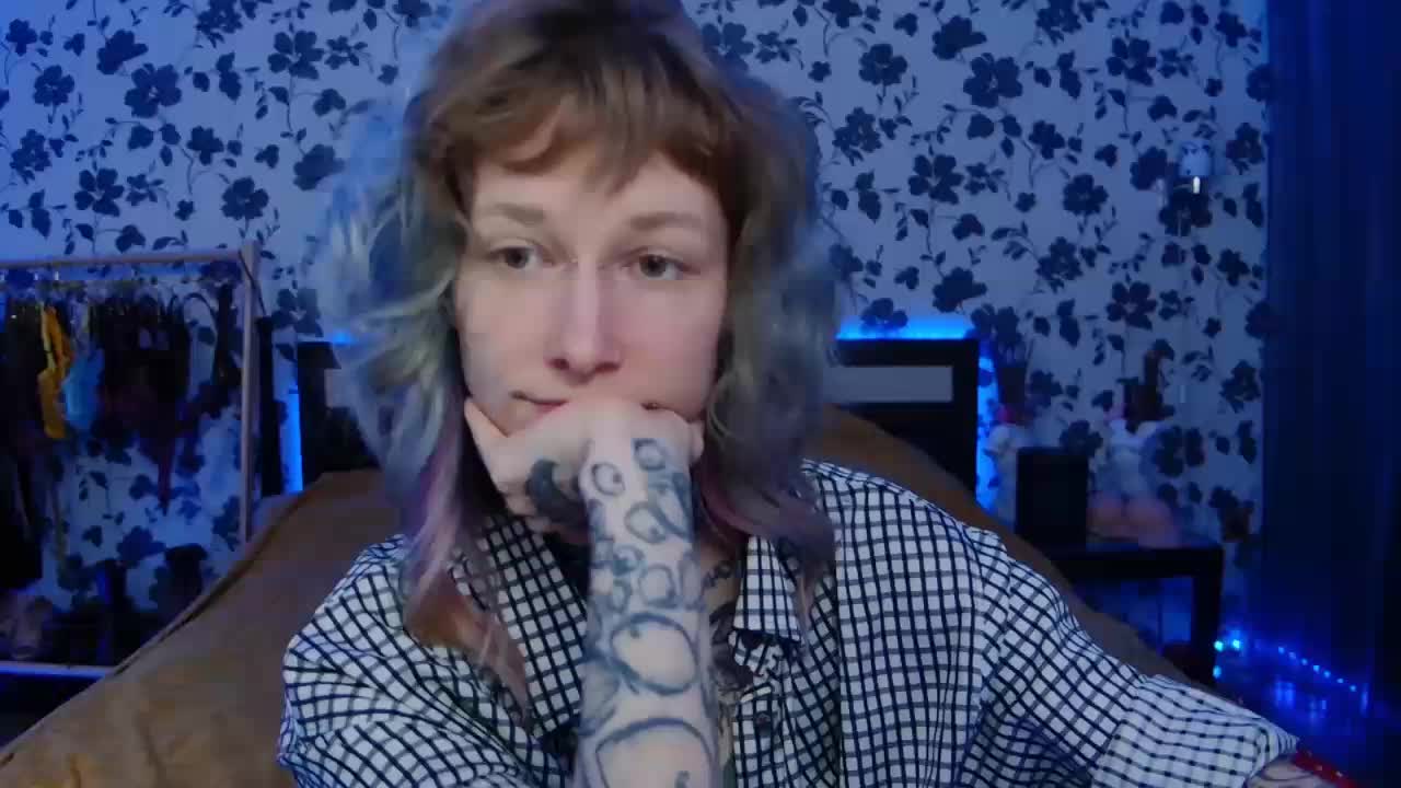 LittleSpaceMouse- Adult Chat October 8, 2025