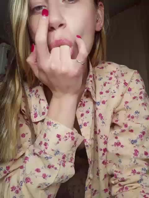 MilkyGirl Adult Chat October 8, 2025