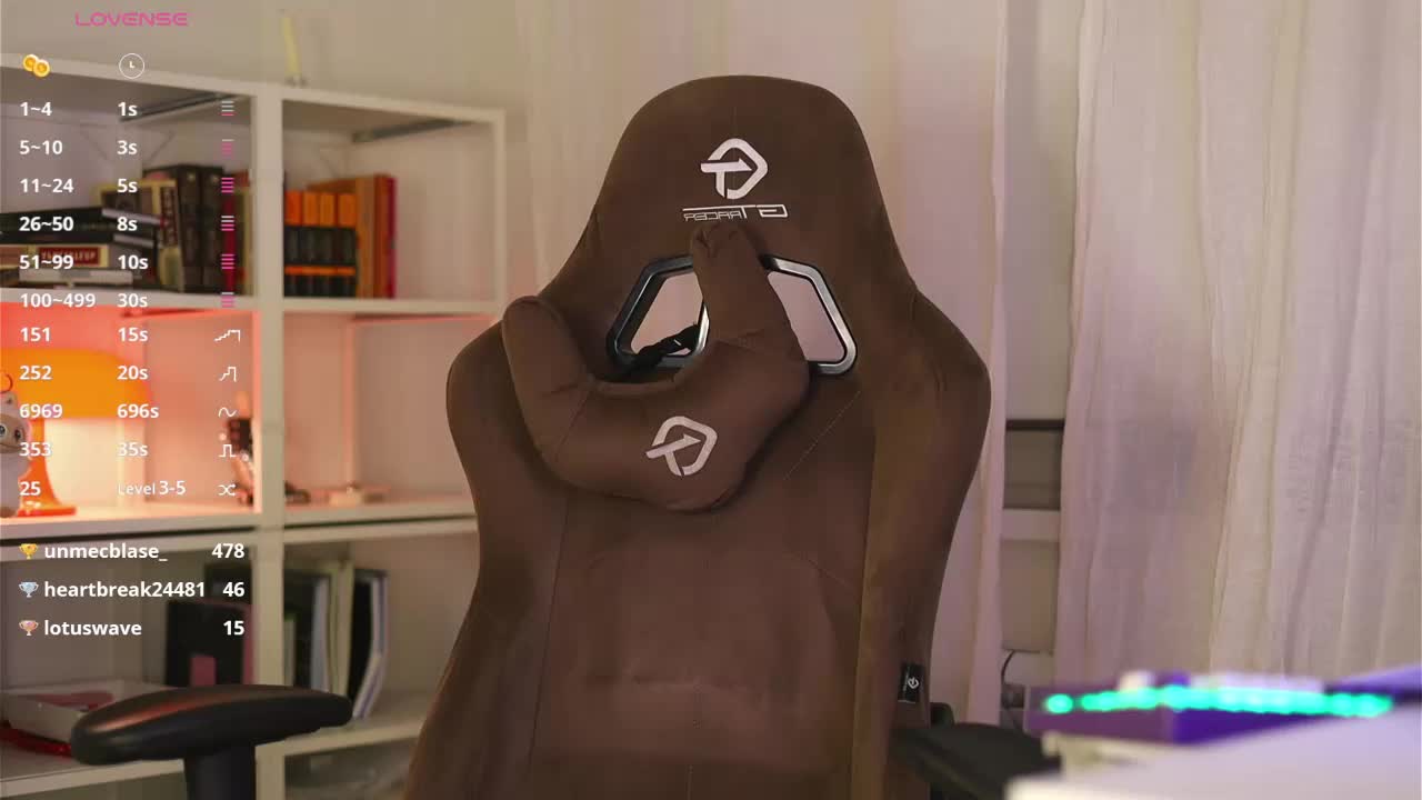 babeholly Adult Chat October 8, 2025