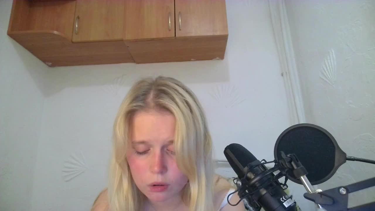 Pionchick Adult Chat October 8, 2025