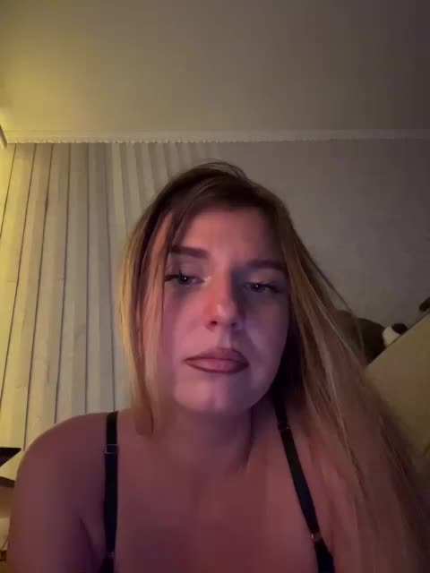 KotiMrrr Adult Chat October 8, 2025