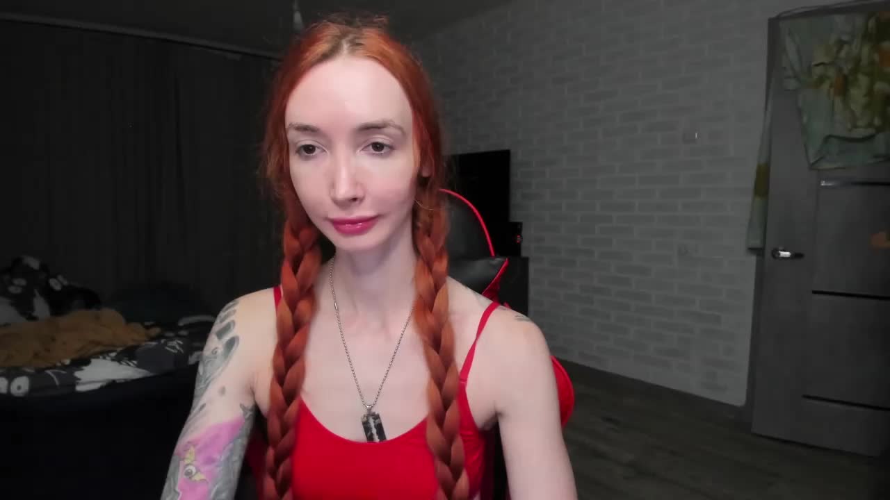 Roxy-Sun Adult Chat October 8, 2025