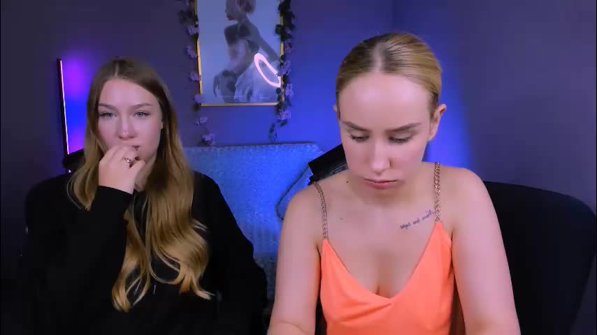 playful_sophie Adult Chat October 8, 2025