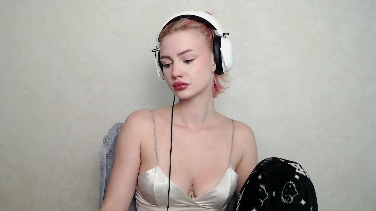 Ice-hot Adult Chat October 8, 2025