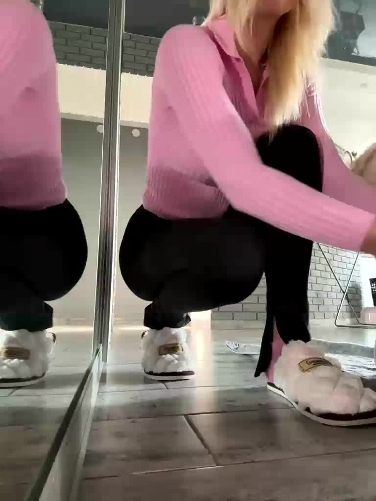 AlisaSecret Adult Chat October 8, 2025