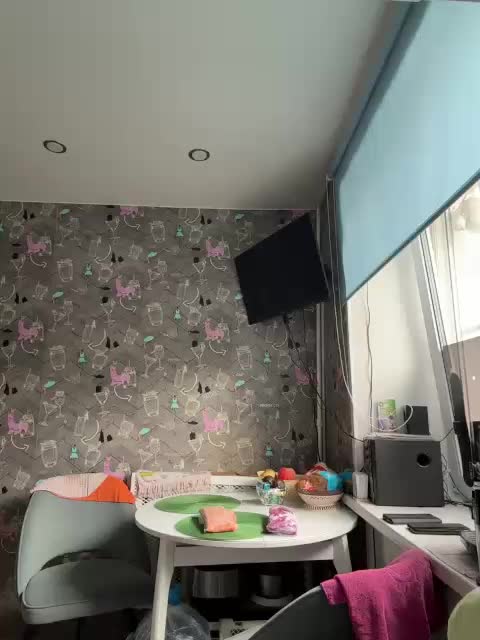 _Milashka_ Adult Chat October 8, 2025