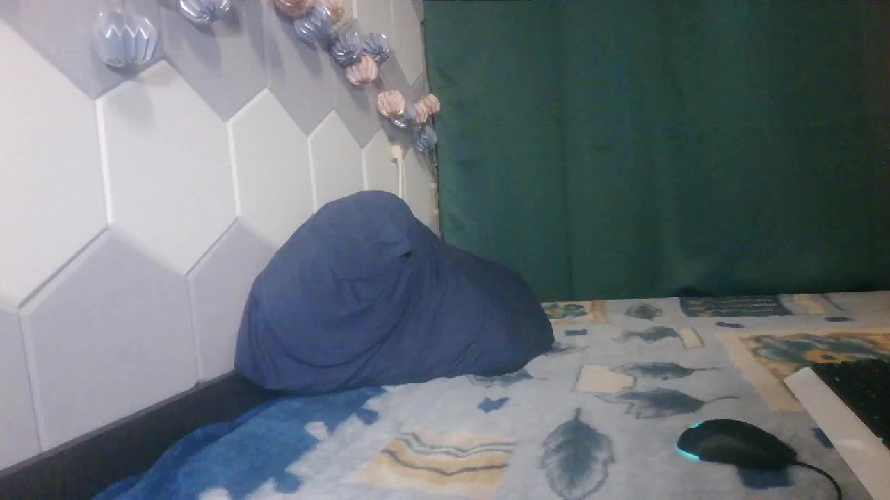 Yagodka78 Adult Chat October 8, 2025