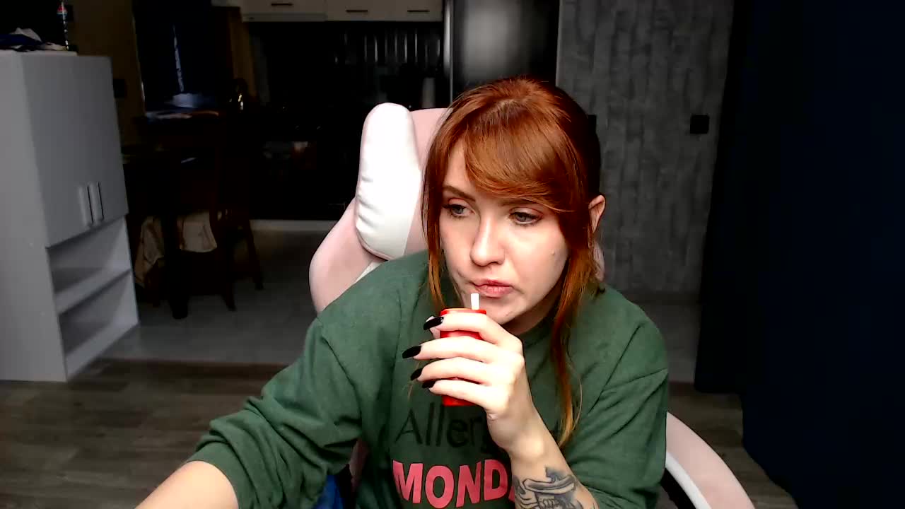 Regimasmile Adult Chat October 8, 2025