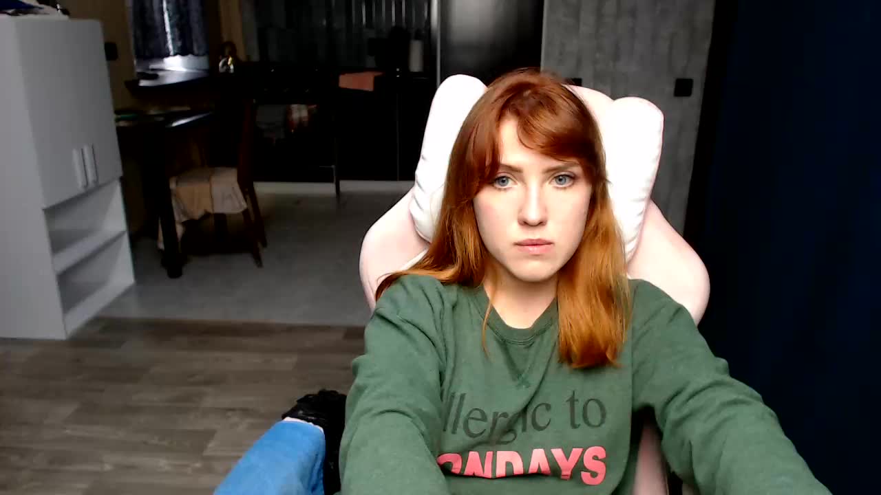 Regimasmile Adult Chat October 8, 2025