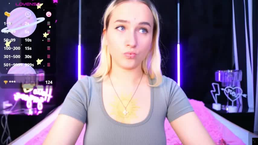 LilElfie Adult Chat October 8, 2025