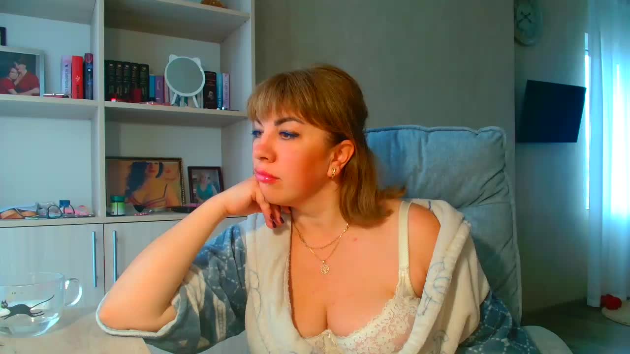 DonnaRosa Adult Chat October 8, 2025