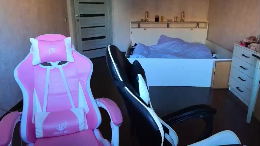 stefany_and_bettany Adult Chat October 8, 2025