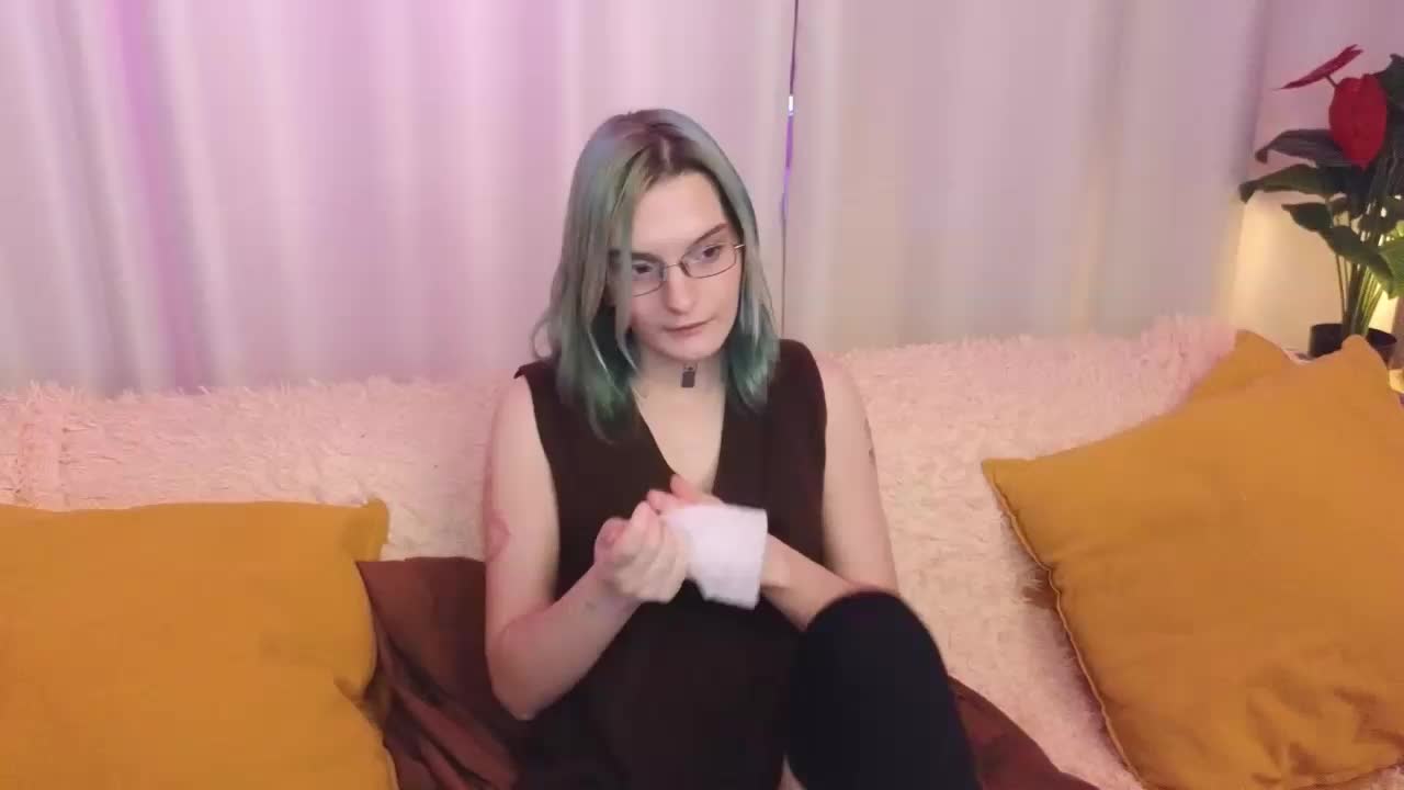 lika-haris Adult Chat October 8, 2025