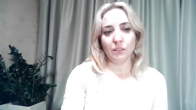 mariska-kiska Adult Chat October 8, 2025