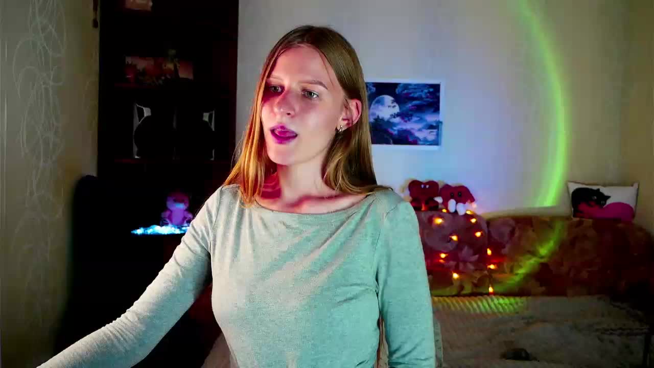 LunaEvan Adult Chat October 8, 2025