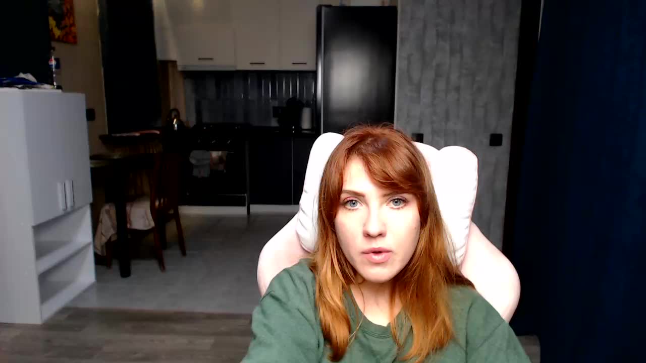 Regimasmile Adult Chat October 8, 2025