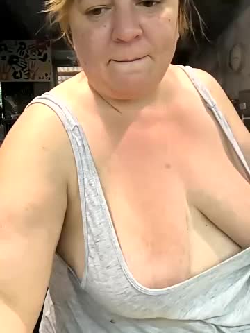 jusichka Adult Chat October 8, 2025