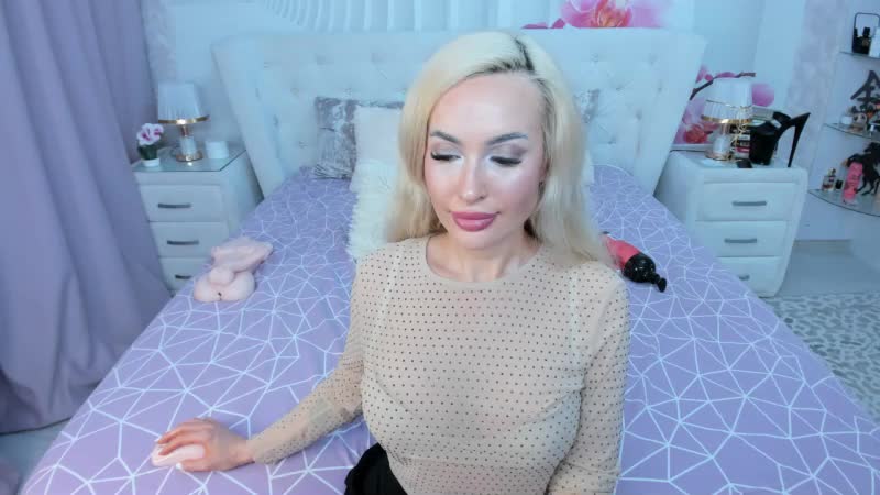 HottieSweetBritney Adult Chat October 8, 2025