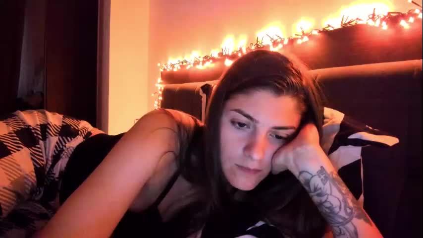 _just_a_simple_girl Adult Chat October 8, 2025