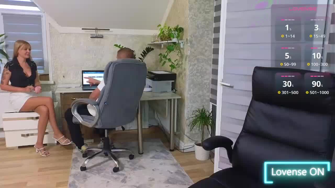 -VALERRI- Adult Chat October 9, 2025