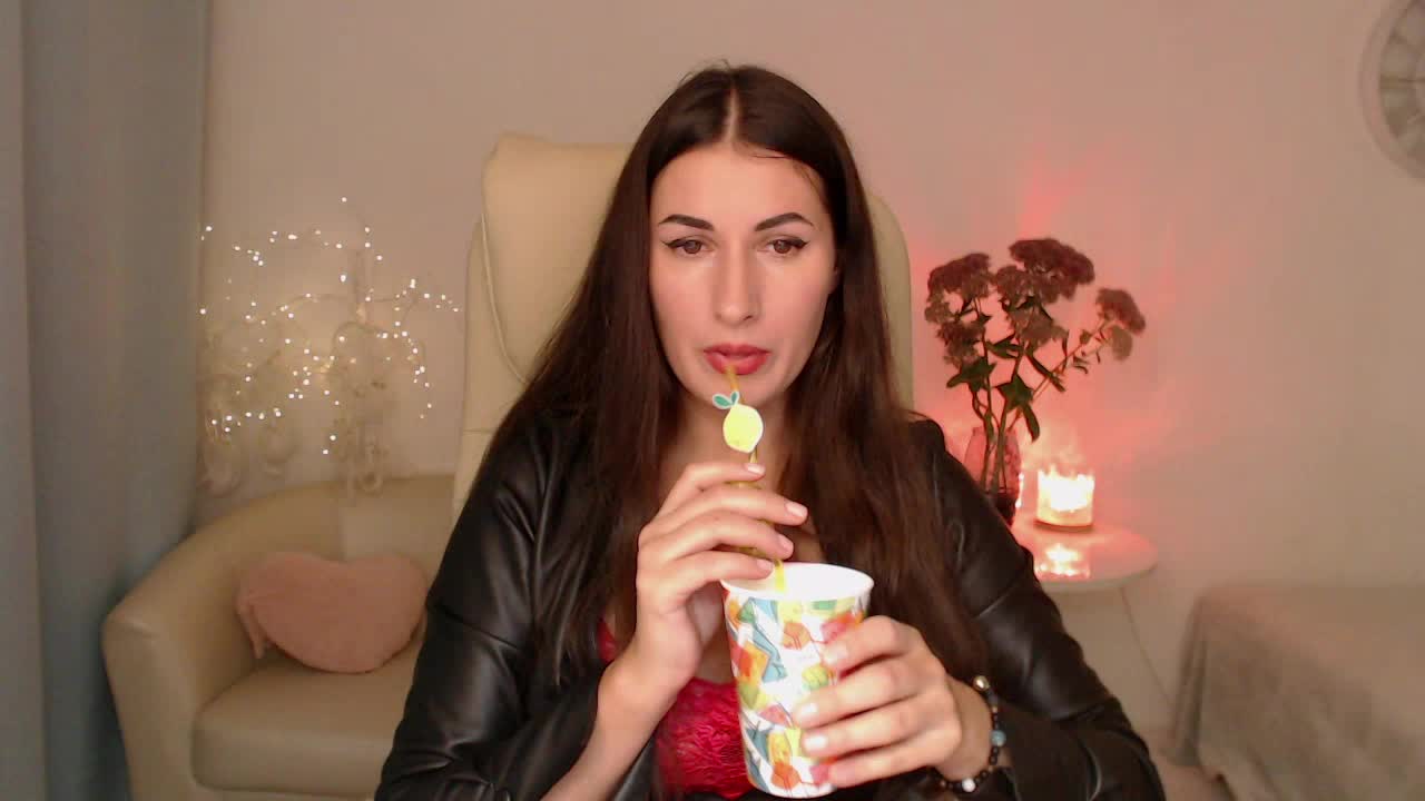 MaryMalory11 Adult Chat October 8, 2025