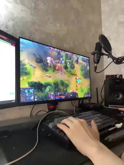 BabyRoro Adult Chat October 9, 2025