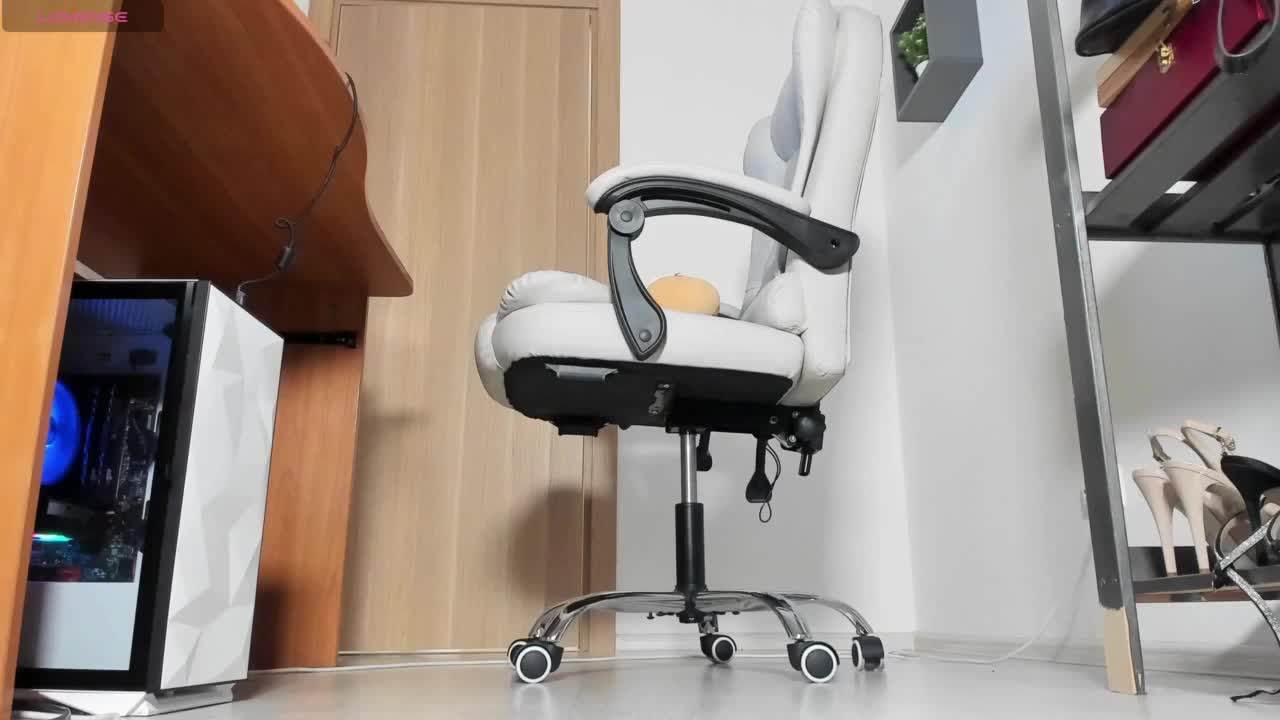 mistressvictoria Adult Chat October 9, 2025