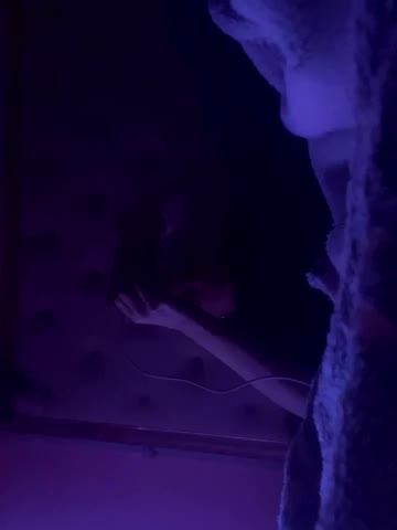 Flossy_Vettie Adult Chat October 8, 2025