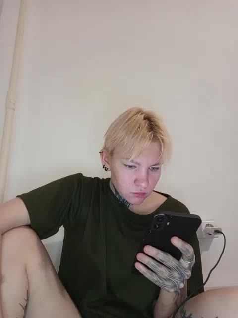 Zhenyya- Adult Chat October 9, 2025