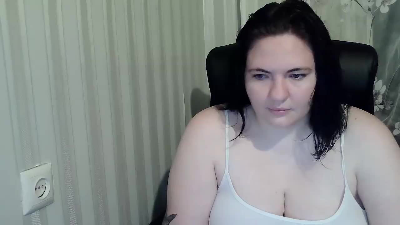 XLisaBlueX Adult Chat October 8, 2025