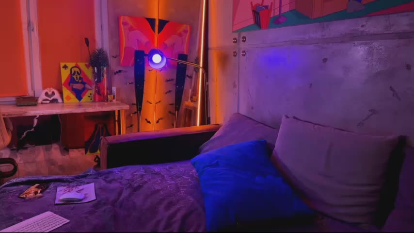 izi-fox Adult Chat October 9, 2025