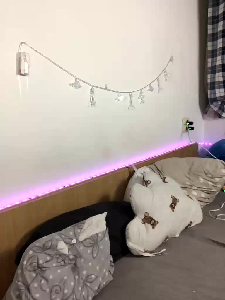 AlissaLexx Adult Chat October 9, 2025