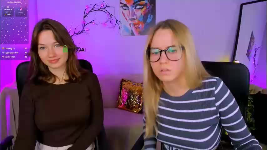 rebecca_smile_ Adult Chat October 9, 2025