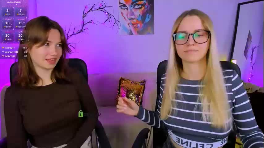 rebecca_smile_ Adult Chat October 9, 2025