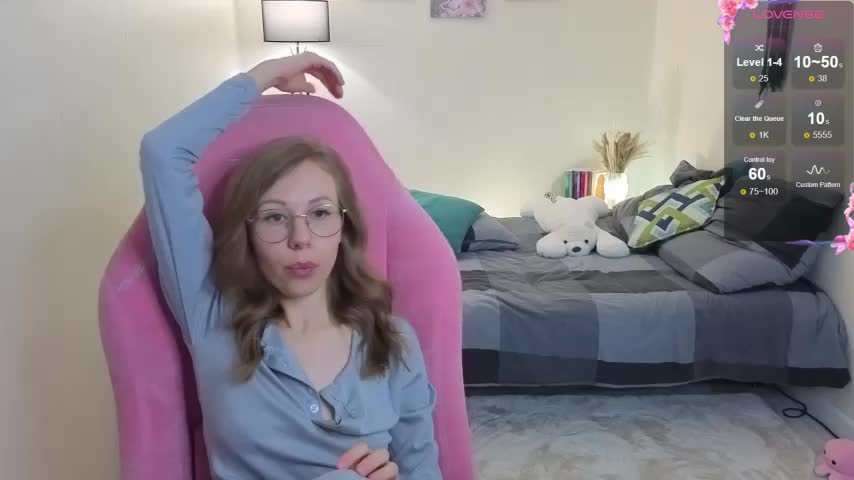 Lill_Mary Adult Chat October 9, 2025