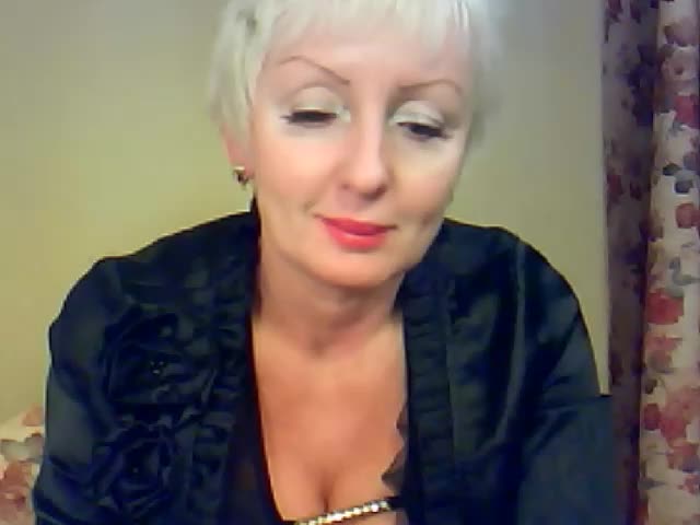 SweetHot-IM_69 Adult Chat October 9, 2025