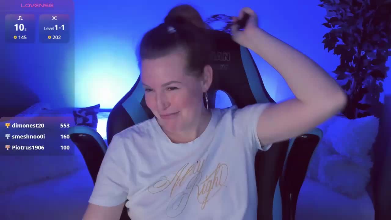 GloriaGrays Adult Chat October 9, 2025