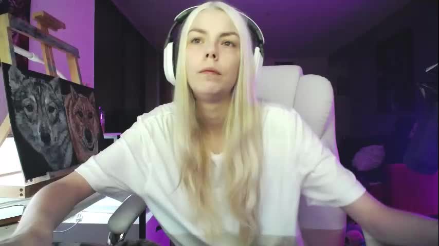 tinykylie Adult Chat October 9, 2025